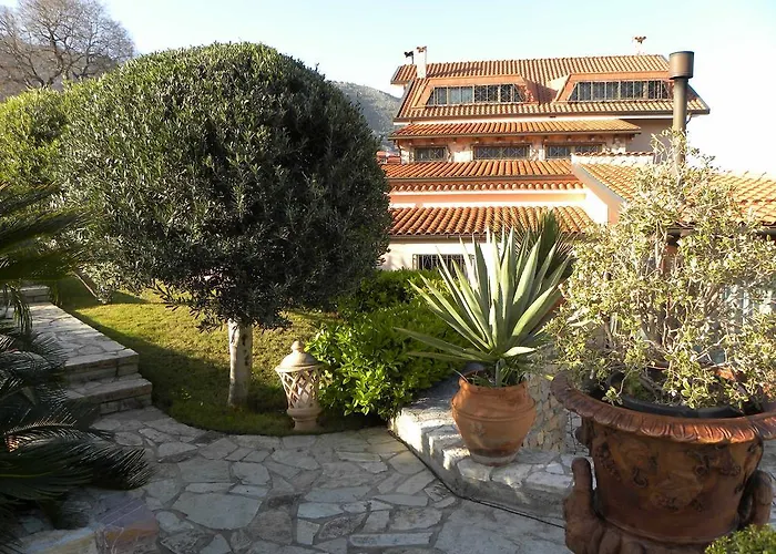 Bed and Breakfast Al Giardino 4*