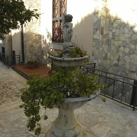 فندق مبيت وإفطار Al Giardino